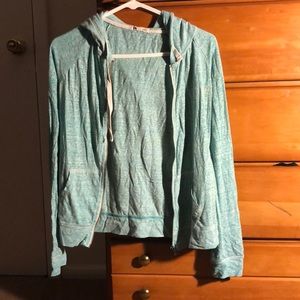 Very very light sweater women medium